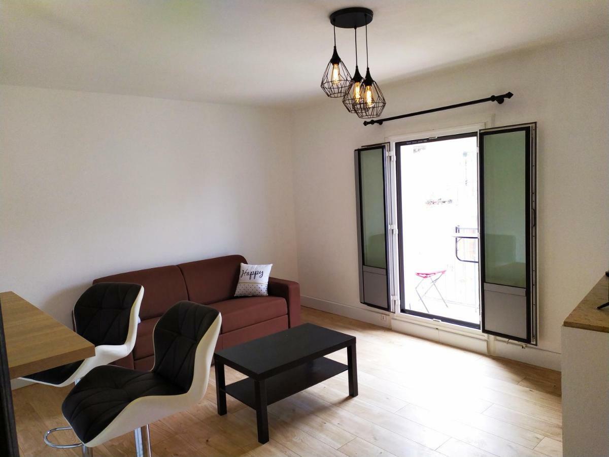 Appartement Place De La Mairie Μπεζιέ Εξωτερικό φωτογραφία